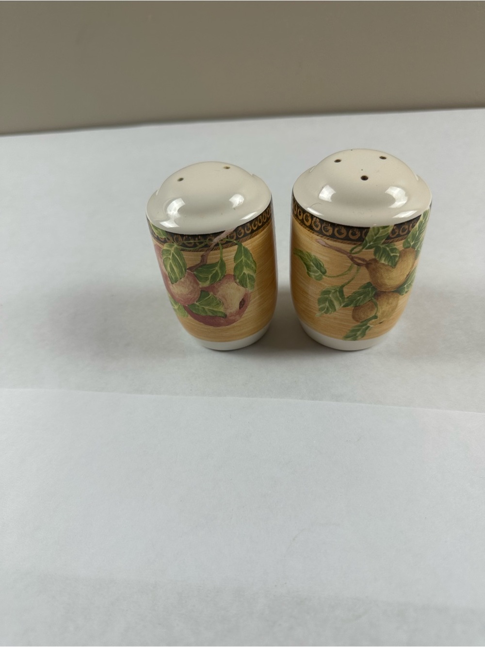 VTG Jay Import Fruit Motif Ceramic Salt and Pepper Shakers - Yellow & Green